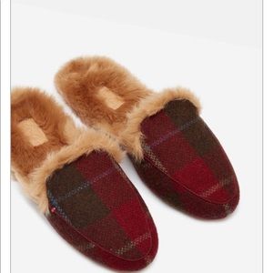 FERNDALE PREMIUM LOAFER SLIPPERS